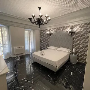 https://casa-balzola.hotelitalianriviera.com