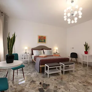 https://c-s-cavour-central-hub.barihotels.org